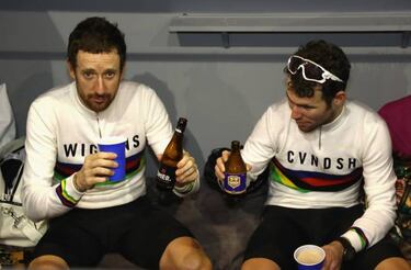 Cancellara, Schleck, ¿Wiggins?, ¿Purito?... 8 o 9 retiradas de 2016