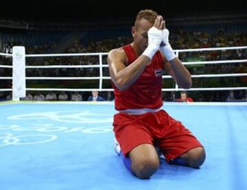 2016 Rio Olympics - Boxing - Preliminary - Men's Light (60kg) Round of 32 Bout 30 - Riocentro - Pavilion 6 - Rio de Janeiro, Brazil - 07/08/2016. Amnat Ruenroeng (THA) of Thailand reacts after winning his bout