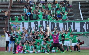 Estuvo 8 años en Colo Colo y ahora es el DT campeón de Tercera: "Me siento feliz"