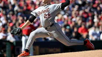 CLEVELAND, OHIO - SEPTEMBER 30: Tarik Skubal #29 of the Detroit Tigers throws a pitch in the first inning against the Cleveland Guardians during game one of the American League Wild Card Series at Progressive Field on September 30, 2025 in Cleveland, Ohio. Nick Cammett/Getty Images/AFP (Photo by Nick Cammett / GETTY IMAGES NORTH AMERICA / Getty Images via AFP)