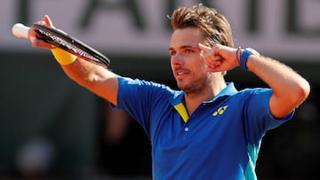 Stan Wawrinka celebra su victoria ante Andy Murray en Roland Garros.