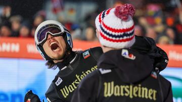 Willingen (Germany), 03/02/2024.- Johann Andre Forfang of Norway celebrates with teammates after winning the men's large hill second round of the FIS Ski Jumping World Cup in Willingen, Germany, 03 February 2024. (Alemania, Noruega) EFE/EPA/CHRISTOPHER NEUNDORF
