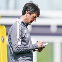 Almería y Eibar ponen la directa hacia Primera