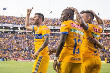 En plena época dorada, los felinos también han tenido sus sonoros traspiés. A pesar de ganar dos títulos de la Liga MX en los últimos tres años, los dirigidos por ‘El Tuca’ Ferretti han perdido dos finales de Concachampions y una de Libertadores, lo que les ha impedido concretar el gran objetivo de la millonaria gestión de ‘El Ingeniero’ Rodríguez: llevar a la plantilla más cara del continente americano al escenario internacional. 