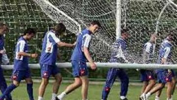 <b>TODOS.</b> No se salvaron ni los lesionados ni los sancionados, com Mateja Kezman.