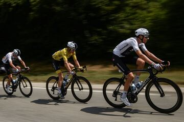 Christopher Froome, Geraint Thomas y Luke Rowe.