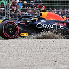 Checo hace el primo y Alonso y Sainz cierran el top-5