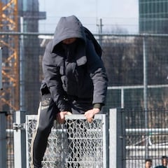 De Jong apura el fútbol hasta el último momento