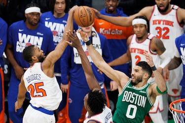 How many times has a 2–0 comeback happened in NBA playoff history?