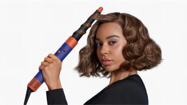 Dyson lanza su potente Piston Animal V16: cero enredos, detecta el polvo invisible y es perfecta para hogares con mascotas