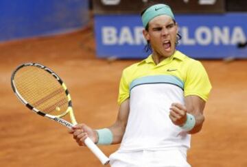 Ganó a David Ferrer por 6-2 y 6-7.