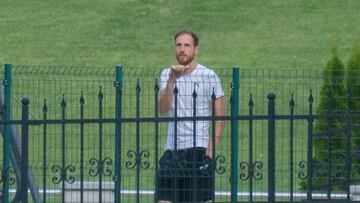 Oblak desconecta de su futuro viendo un partido de Tercera