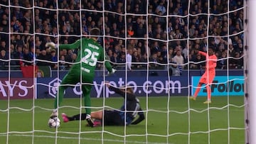 Las polémicas de la jornada 4 en Champions League: todos los penaltis, expulsiones y jugadas controvertidas
