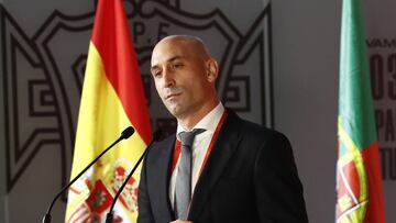 Luis Rubiales gana otro juicio a la arquitecta, que es condenada esta vez por acoso