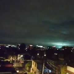 ¿Qué son y por qué hay luces en el cielo durante los sismos?