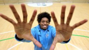 Lucas Nogueira, del Estudiantes.
