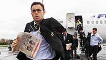 <b>¿VIAJE DE VUELTA?</B>. Sergio podría regresar a Montjuïc por impago.