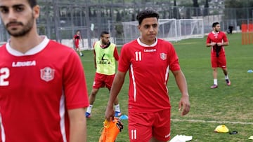 Players of the Hapoel Katamon Jerusalem team take part in a training session in Jerusalem on March 18, 2018.