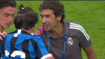 Raúl y un chaval del Inter: la escena que ha enamorado a Italia