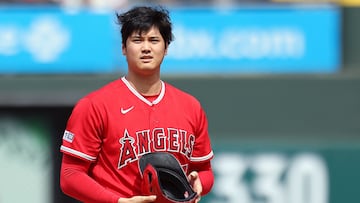 PHILADELPHIA, PENNSYLVANIA - AUGUST 30: Shohei Ohtani #17 of the Los Angeles Angels looks on during the fifth inning against the Philadelphia Phillies at Citizens Bank Park on August 30, 2023 in Philadelphia, Pennsylvania. Tim Nwachukwu/Getty Images/AFP (Photo by Tim Nwachukwu / GETTY IMAGES NORTH AMERICA / Getty Images via AFP)