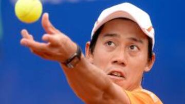Nishikori, vigente campeón, gana a Chardy y llega a cuartos