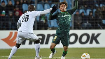 Soccer Football - Europa League - Group Stage - Group F - F91 Dudelange v Real Betis - Stade Josy Barthel, Luxembourg City, Luxembourg - December 13, 2018  Real Betis&#039; Takashi Inui in action with Dudelange&#039;s Jerry Prempeh   REUTERS/Eric Vidal