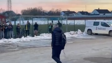 El ‘incidente’ de Mou con unos niños por culpa de una bola de nieve