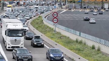 Restricción vehicular: qué placas circulan hoy 28 de julio, en semáforo verde, amarillo y rojo