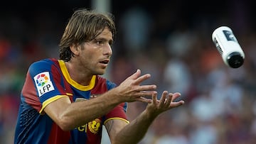 El lateral izquierdo brasileño defendió la camiseta del Barcelona en 89 ocasiones y marcó 2 goles entre 2009 y 2012. Llegó al equipo de París en el mercado de invierno de la temporada 2011-12 donde jugó 214 partidos y anotó 13 goles hasta su salida en 2017.