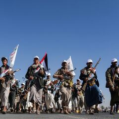 Who are the Houthis and why do they attack ships in the Red sea?