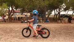 Así es La Pinada, el primer barrio sostenible creado mano a mano junto a 90 vecinos