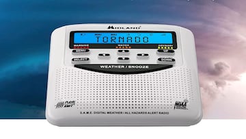 Este radio Midland de alertas meteorológicas tiene más de 10,000 valoraciones en Amazon México