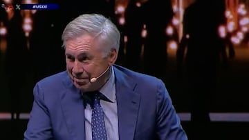 Ancelotti ante un auditorio con 10.000 personas y suelta esto de su mujer: ovaci車n tremenda