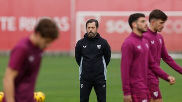 Quique Flores.