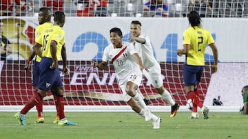 ¿Recuerdan el gol clave del Oreja Flores a Ecuador? ¡Revívanlo!