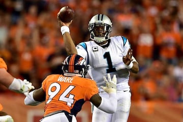 DeMarcus Ware chases down Panthers quarterback Cam Newton