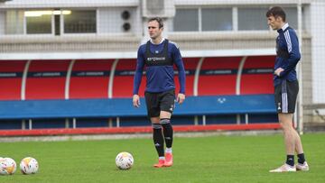 Kike Garc&iacute;a y Budimir entrenando de manera individual