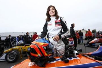 La piloto colombiana es la primera en ganar en esta nueva competición de varias carreras que determina quién es el mejor piloto latino.