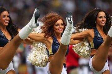 Cheerleaders de St. Louis Rams.
