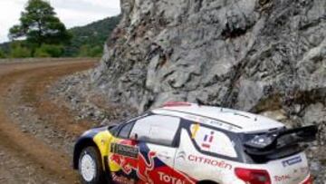 Sebastien Loeb es líder por delante de los Ford