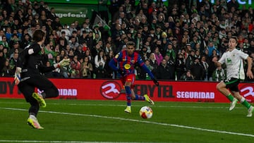 15/01/26 PARTIDO UNICO OCTAVOS COPA DEL REY
RACING SANTANDER - BARCELONA
SEGUNDO GOL LAMINE YAMAL 0-2