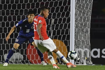 Las postales de la goleada del debut de Chile en Copa América