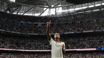 Soccer Football - LaLiga - Real Madrid v Getafe - Santiago Bernabeu, Madrid, Spain - September 2, 2023 Real Madrid's Jude Bellingham celebrates scoring their second goal REUTERS/Violeta Santos Moura