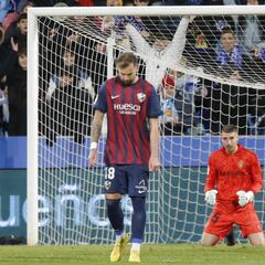 El Huesca vive su peor primera vuelta a domicilio