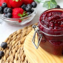 Cómo hacer una deliciosa mermelada de frutos rojos que aporta vitamina C y antioxidantes