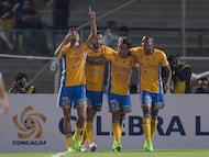 Action photo during the match Pumas UNAM (MEX) vs Tigres UANL (MEX), corresponding to Second leg match of Quarters Final Tournament CONCACAF Champions League 2016-2017 at Olympic Univeritary Stadium.
Foto de accion durante el partido Pumas UNAM (MEX) vs Tigres UANL (MEX), correspondiente al partido de vuelta de cuartos final de la Liga de Campeones CONCACAF 2016-2017 en el Estadio Olimpico Universitario, en la foto: Jurgen Damm celebra su gol
01/03/2017/MEXSPORT/David Leah.