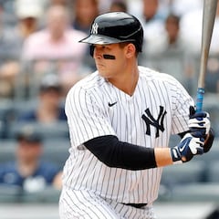 Early MLB trade rumors: Rizzo stays in New York, Anderson to the Angels, Montero re-signs with Astros