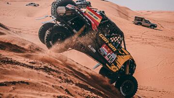 Farr&eacute;s con el Can-Am en el Dakar 2022.