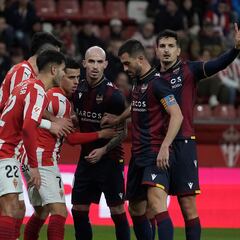 Resumen y goles del Real Sporting vs Levante, jornada 19 de LaLiga Hypermotion