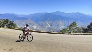 Van Vleuten, durante uno de sus entrenamientos de pretemporada en Colombia.